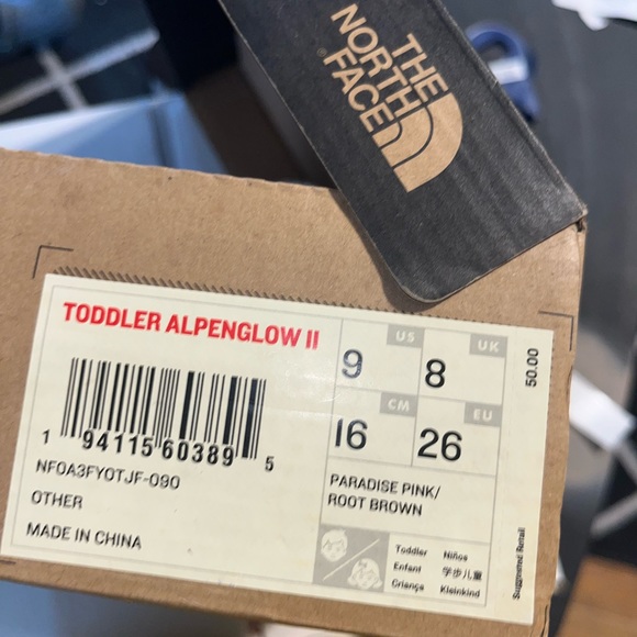 Toddler north face boots - Picture 2 of 5